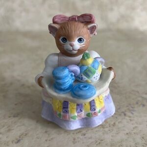 Schmid Kitty Cucumber Figurine Ginger Tea Anyone 1995